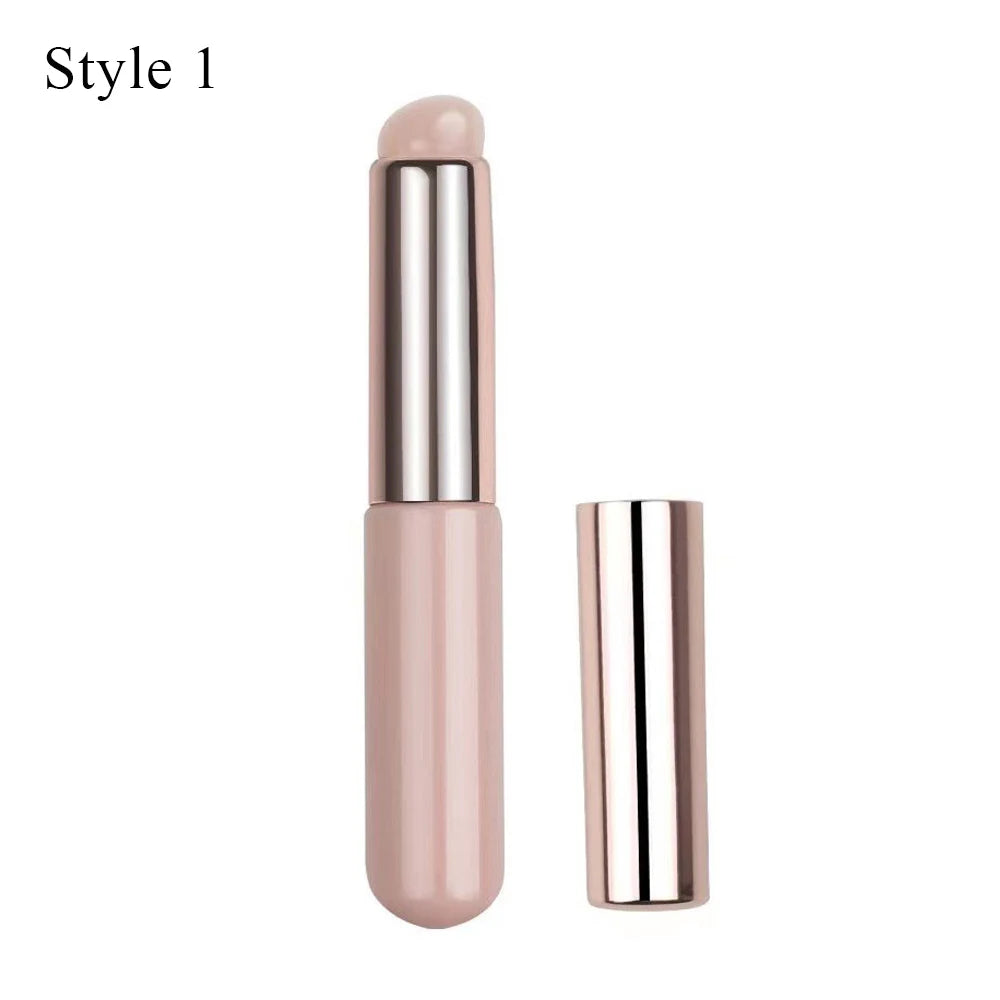 Dust Proof Soft Silicone Lip Brush