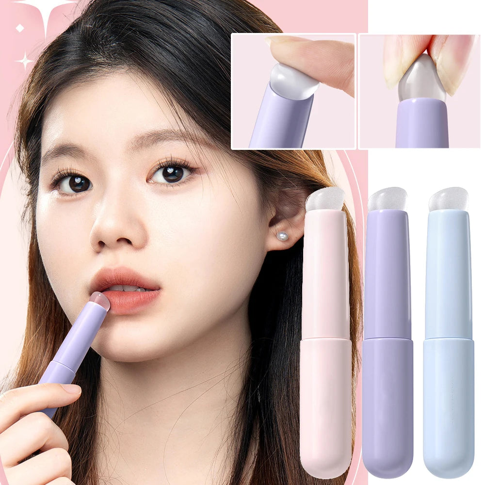 Dust Proof Soft Silicone Lip Brush