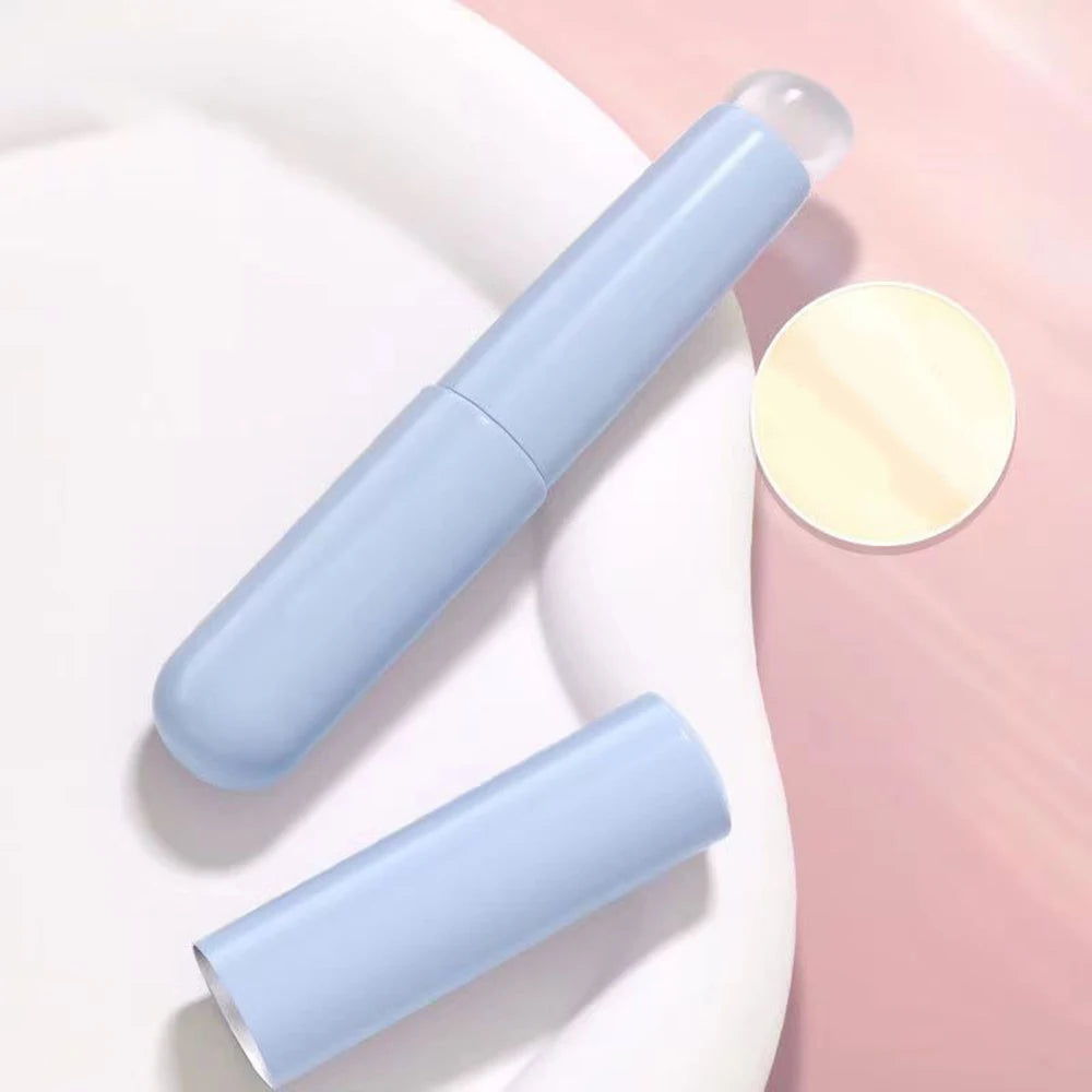 Dust Proof Soft Silicone Lip Brush